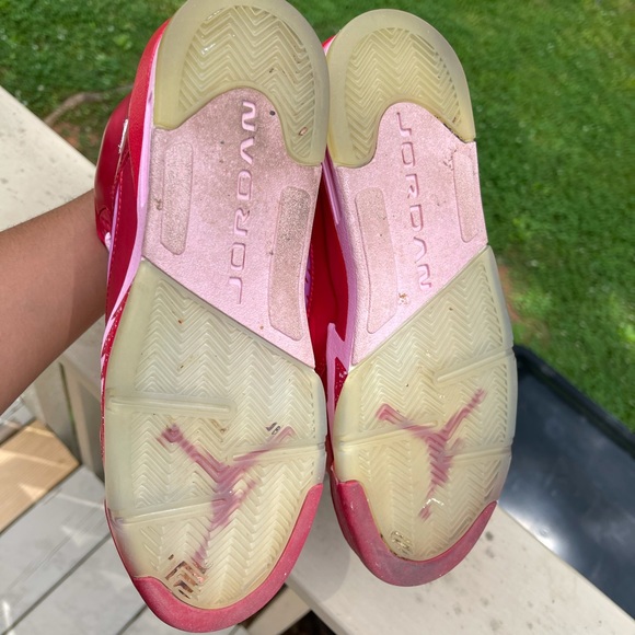 Valentine’s Day Jordan 5s 6.5Y - Picture 3 of 5